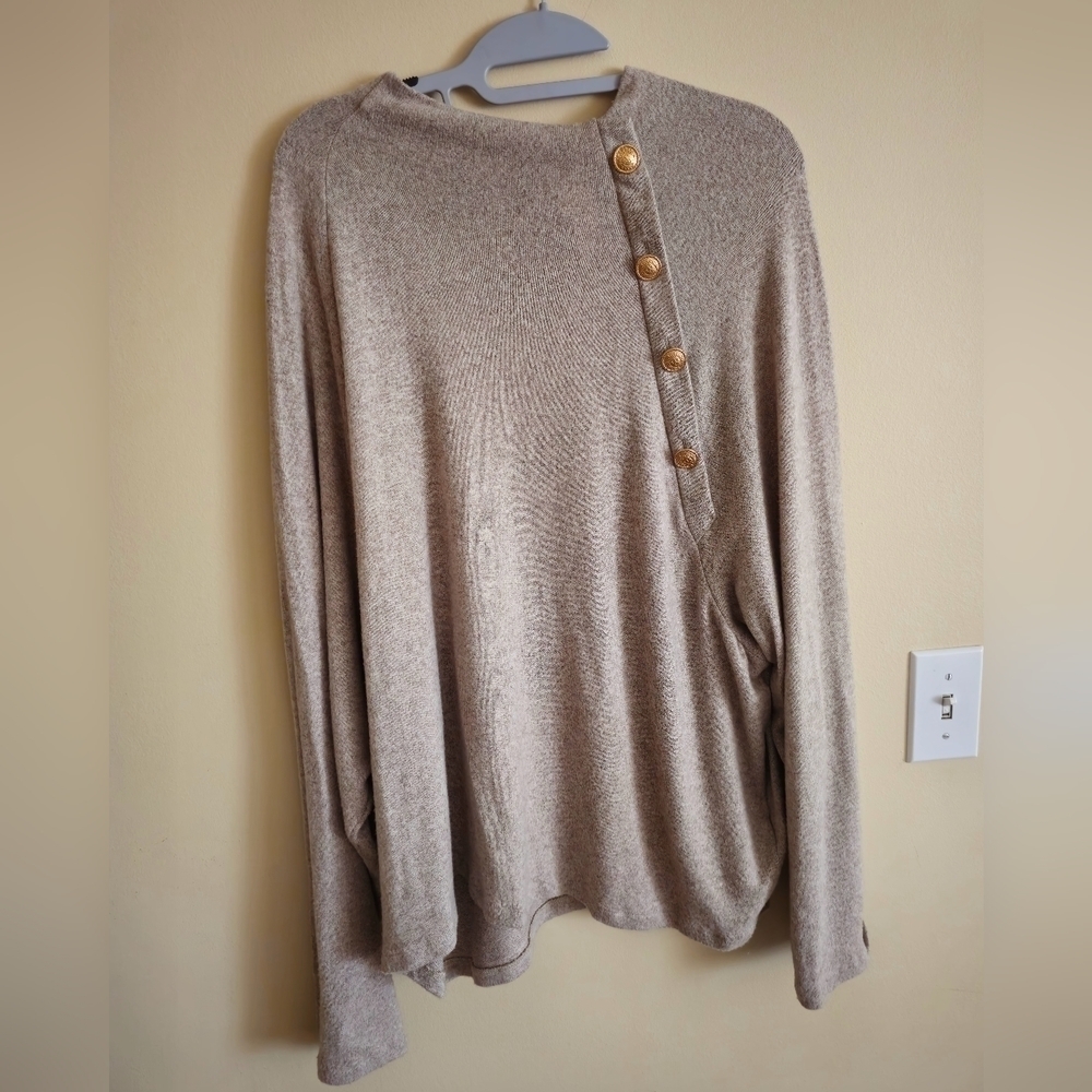 H&M Beige & Gold Button Fine-Knit Mock Neck Sweater Size Large - Picture 2 of 7